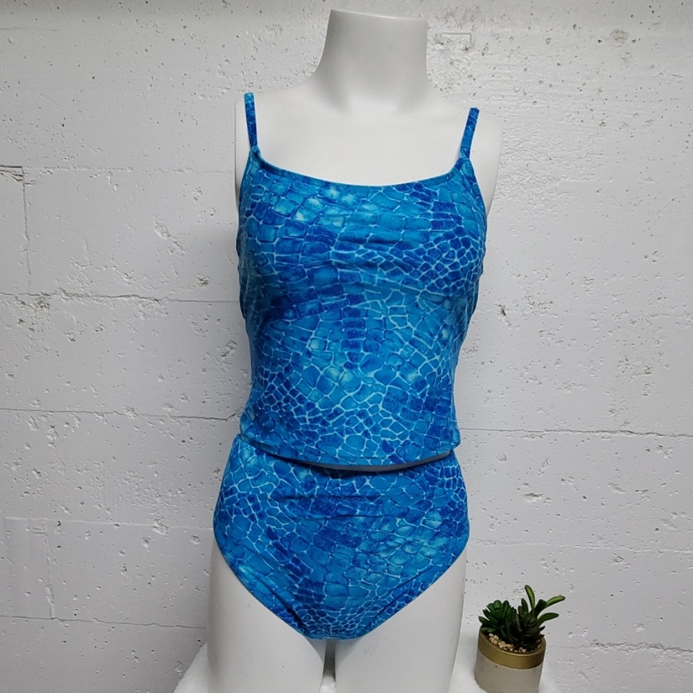 Fit system 2 piece bathing suit